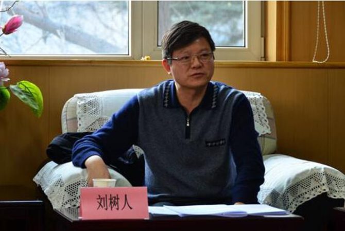 1500615370415041.jpg 2017-2-6-b14240d84a8a4481bd6707981f41d2be.jpg